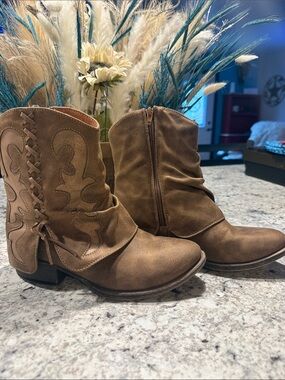 Women's Brown Western Ankle Boots